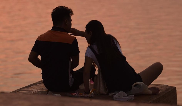 如何高姿态应对男性冷淡
